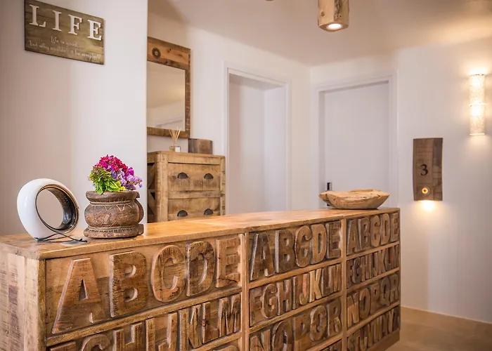 酒店 Anagram (adults Only)